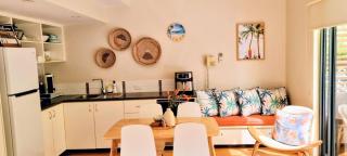 Footprints Seaside Villa Oasis with Pool & Wi-Fi - 8