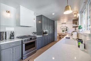 Marbella Lane - Cozy Modern Home w Relaxing Design & Pool - 3