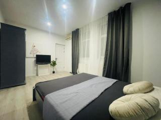 RentHouse ApartHotel Room #12 - 2