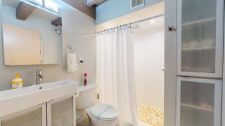 Elegant 2BR 009mi Faneuil HallQuincy Market - 2