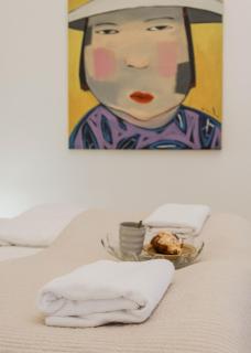 Dohany Synagogue Elegant 2BR 2BATH & Balcony - 4