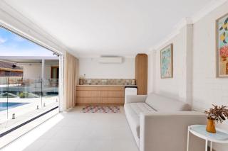 Alma at Shoal Bay - 1