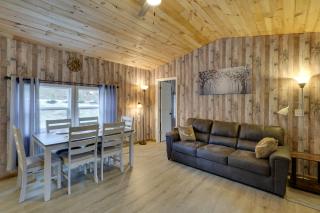 Hike, Fish and Hunt Serene Patriot Cabin! - 0