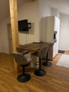 Leni Vacation Rental - 6