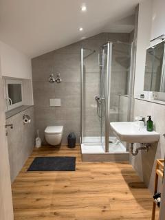 Leni Vacation Rental - 1
