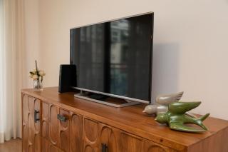 October 5th Collection by Rent-a-key - 6