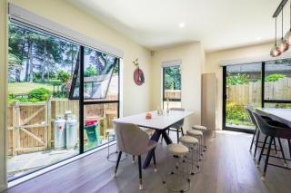 Modern 3-Bedroom Home in Peaceful West Harbour - 3