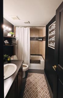 420 Friendly BOHO Loft Downtown KING suite FREE parking - 8