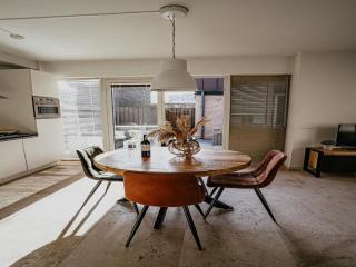 Seaside Stay in Egmond - 8