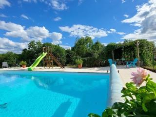 Gîte des Vignes au calme, 2 ch, terrasse, animaux admis, parking, recharge VE - FR-1-584-164 - 2