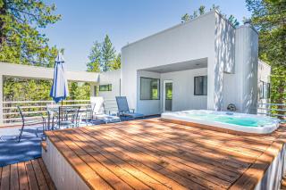 Mountain 4 with Hot Tub - 9