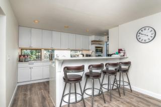 Mountain 4 with Hot Tub - 1