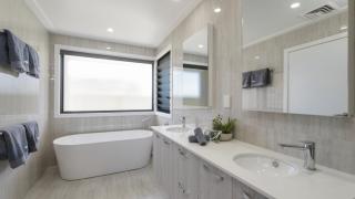 Floating On The Canals - 3