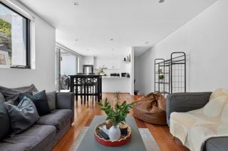 Northern Breeze - Terrace Haven near Curl Curl Beach - 1