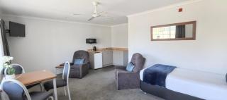 BK's Magnolia Motor Lodge - 3