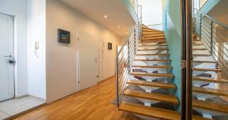 Rooftop Apartment for 6 near City Center Metro U2 - 5