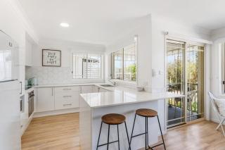 Spades - at Lighthouse Beach - 8