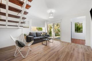 Spades - at Lighthouse Beach - 4