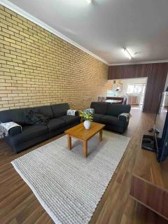 Central on Smith - 0