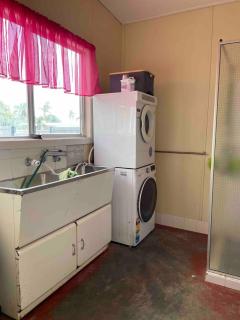 Central on Smith - 7