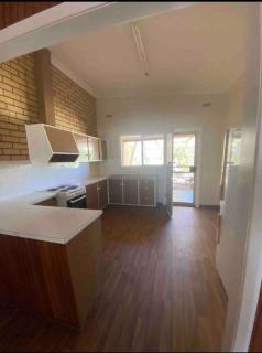 Central on Smith - 6