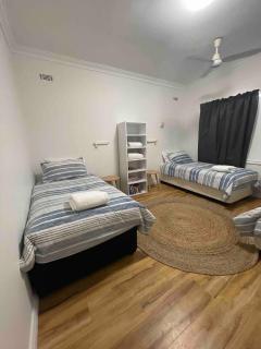 Central on Smith - 5