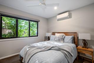 Modern Coastal Retreat on Orton St - 4