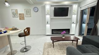 Apartment in Kingston at Sunnyshade - 1