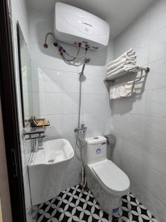 Chip's Cozy Crib - 2