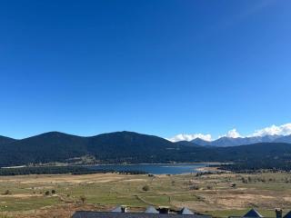 Appartement T3 aux Angles avec balcon et vue lac - FR-1-593-143 - 3