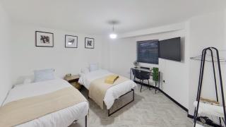 Stylish Modern Studio Near MediaCityUK & Manchester Centre - Free Parking - Sleeps 2 Enjoy - 7