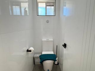 Studio in Belmont | Easy to City & Airport - 3