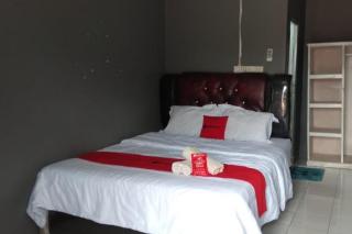 RedDoorz near Silampari Airport Lubuk Linggau - 5