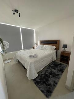 Aire Acondicionado Piscina Ropa de cama y Toallas Wifi plus Parking PISO 21 - 5