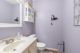 Relaxing Huntsville Getaway & Homey Charm - 9