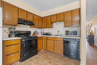 Relaxing Huntsville Getaway & Homey Charm - 6