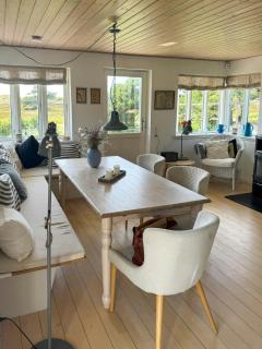 Sommerhus Med Havudsigt Nær Børnevenlig Strand - 0