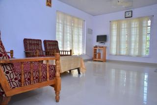Lead Homestay Chalakudy - 5