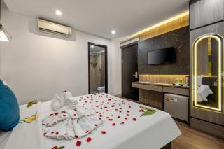 ELC Luxury Hotel Danang - An Thuong Walking Street - 2