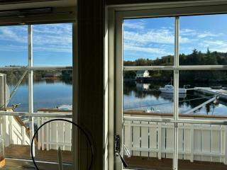 Fishermen's Cabin With Sea View - 2