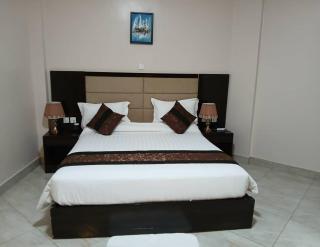 COOL LUXURY Smart Apartments - 2