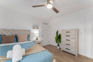 Luxury Retreat, Foosball, Pool table, NEW Upgrades - 3