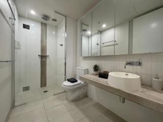 Complete Host Fulton Ln Apartments - 1