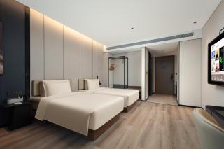 Atour Hotel Shanghai Qingpu Industrial Park - 1