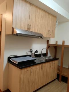 Luntian Luxury Condo in Tagaytay - 4