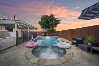 Family Retreat w/ Theater, Pool & Outdoor Dining - 9