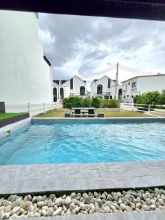Live With Passion Pool Villa - 3