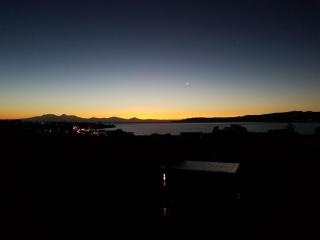 fresh renovated place, stunning views, close lake - 1