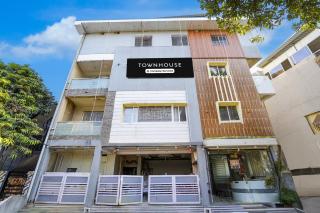 Super Townhouse Shri Mahakaleshwar Jyotirlinga Ujjain Formerly Hotel Shikhar Darshan - 0