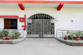 Hotel O Varanasi Trade Center Formerly Vairaghi Villa - 1